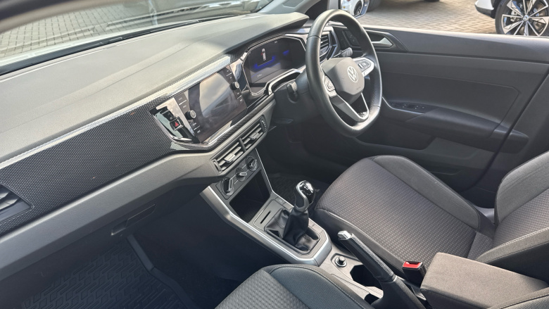 Volkswagen Polo 1.0 Life 5dr Petrol Hatchback